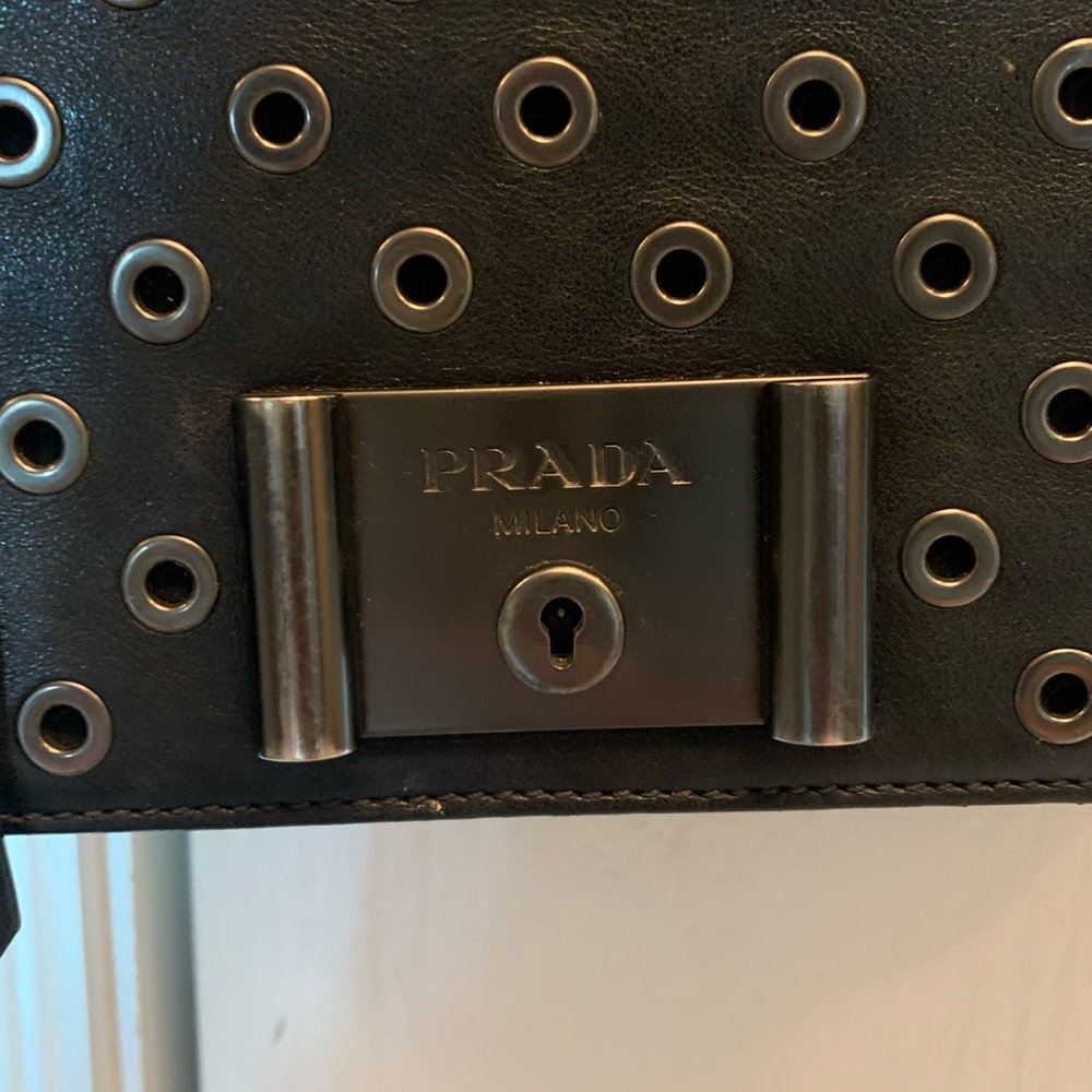 Prado Purse - Picture 6 of 9